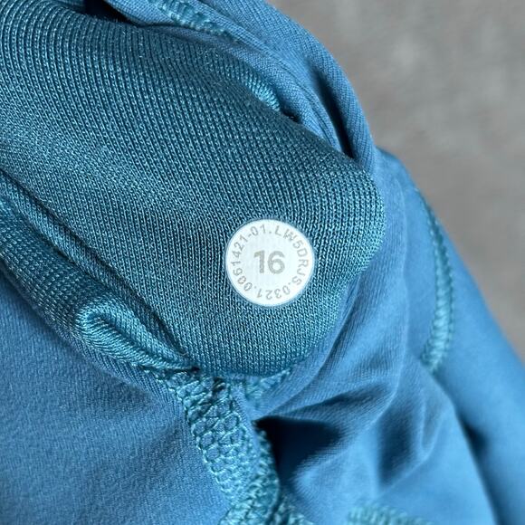 Lululemon Align High Rise Pant 25” Capri Blue Nulu Leggings Size 16 NWT - Picture 6 of 6